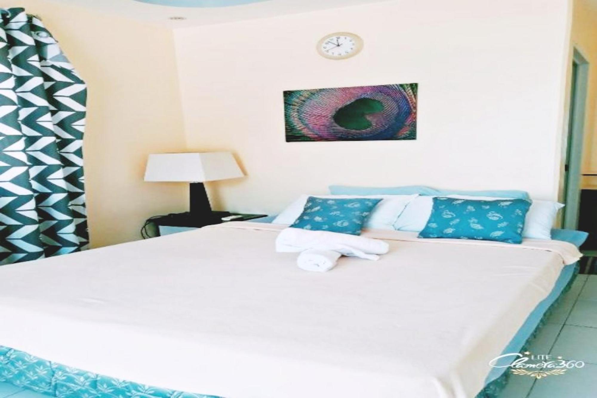 Angler'S Hub & Resort Ослоб Екстериор снимка