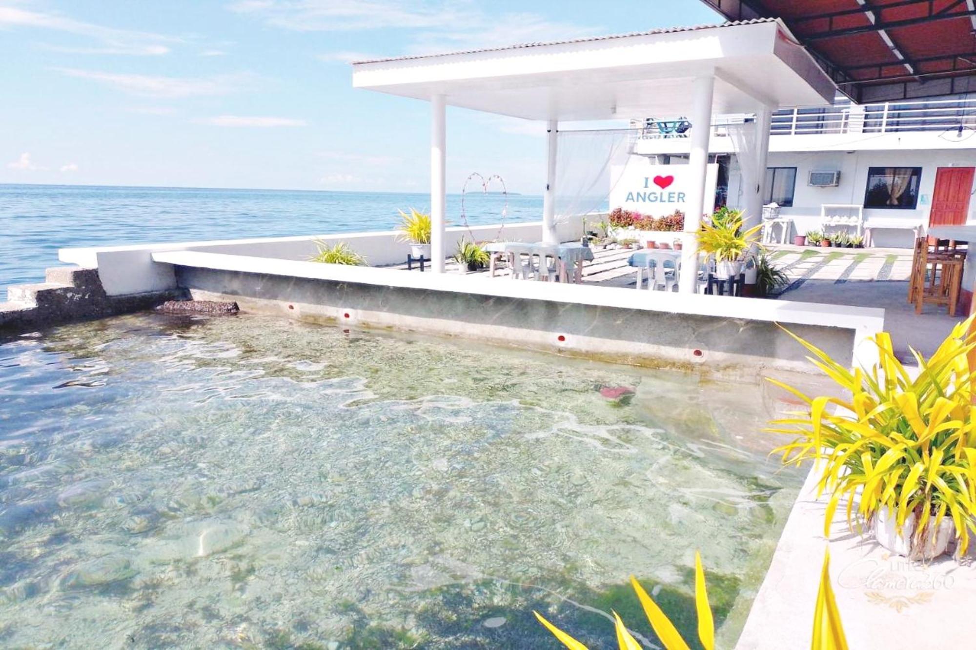 Angler'S Hub & Resort Ослоб Екстериор снимка